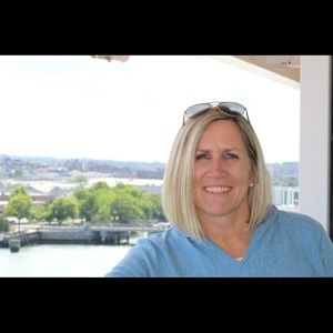 Meet your Posher, Collette